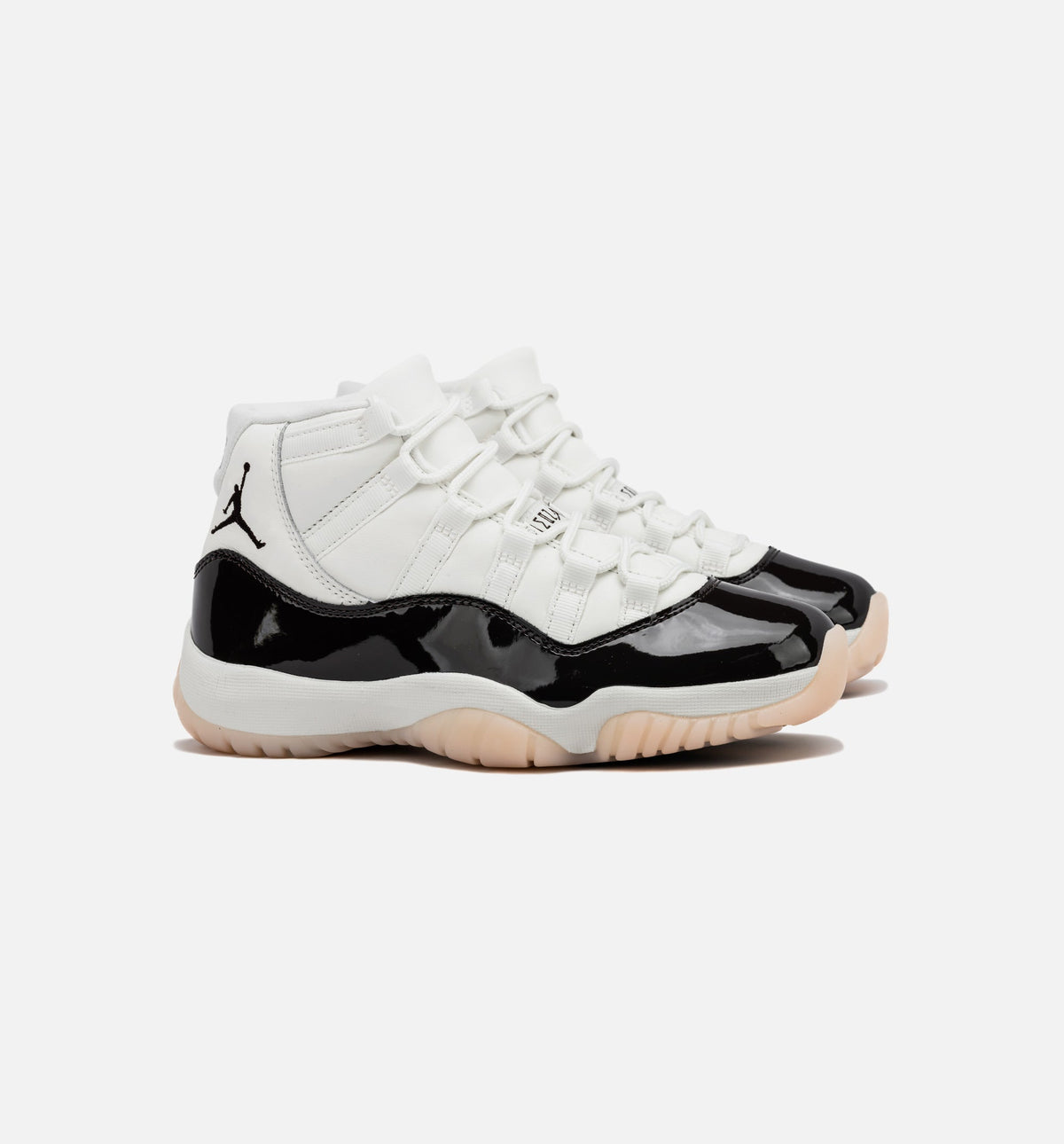 Air Jordan 11 Retro Neapolitan – Women's Lifestyle Shoe in Sail/Velvet Brown/Atmosphere