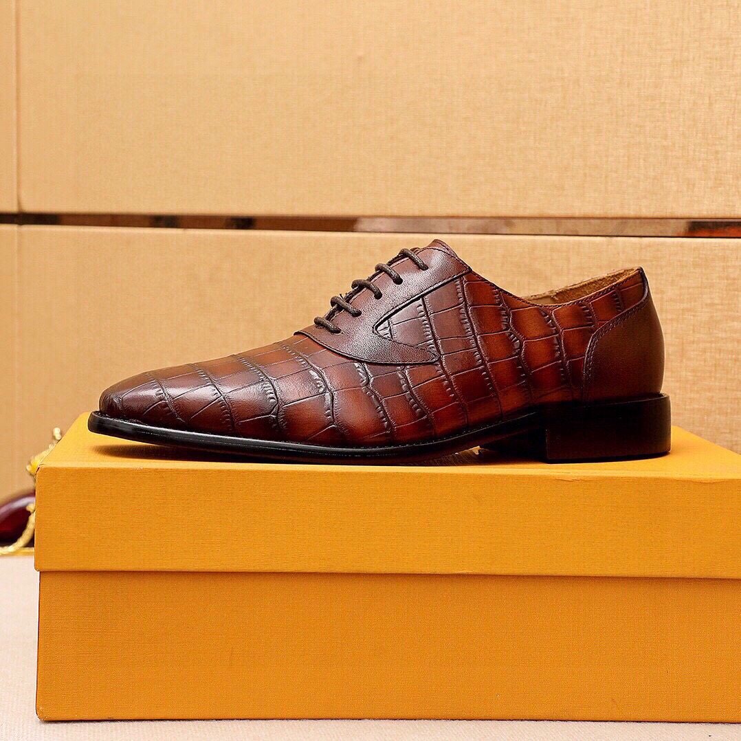 Louis Vuitton Crocodile-Embossed Lace-Up Dress Shoes
